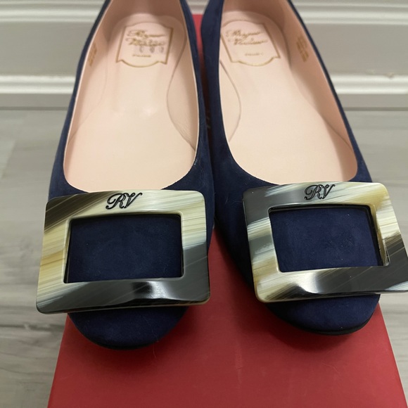 Brand New*Roger Viver Gammette Suede Ballet Flats in navy - Picture 3 of 6